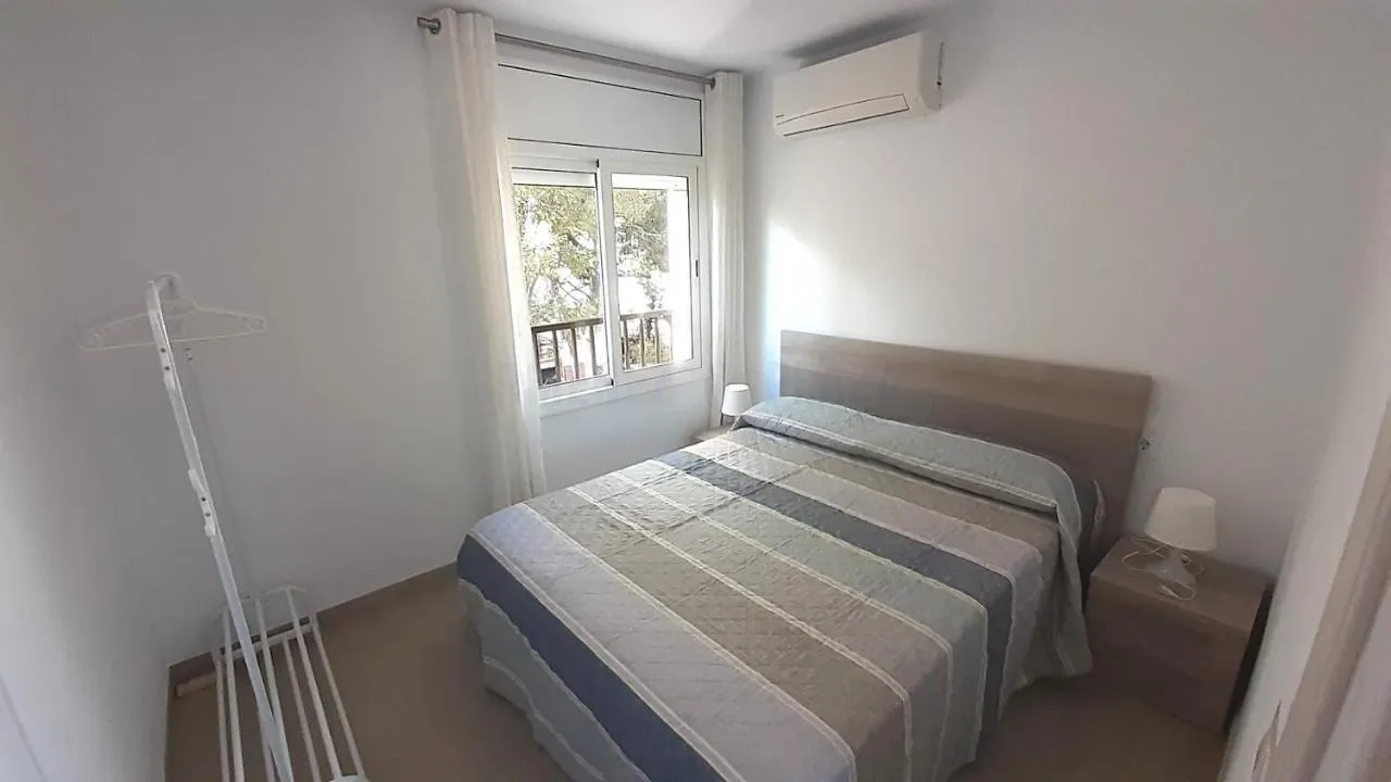 Apartment Apartamentos Dins Mar Apto. 10 Torredembarra Spain